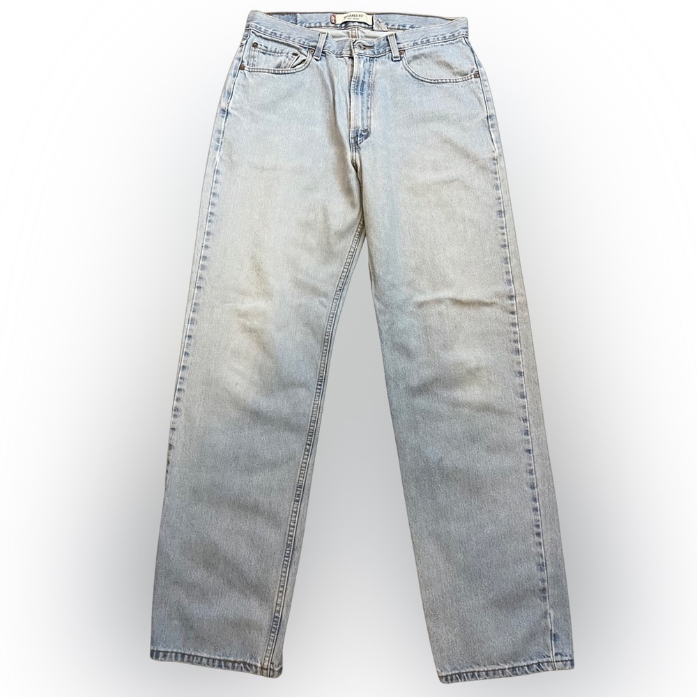 Levi’s 550 relaxed fit jeans (back pocket personalized) high waist size 32